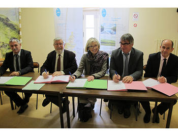 2016-01-19-signature-convention-educ-nat-Parc (15) (Agrandir l'image).